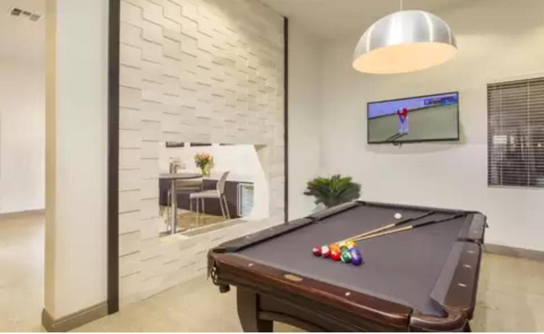 Luxury Avenue Apartment ซานดิเอโก ภายนอก รูปภาพ
